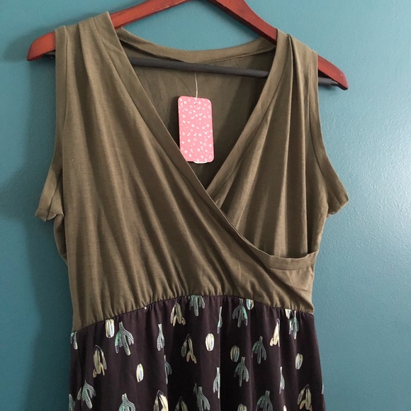 Cactus Dress - Picture 2 of 5